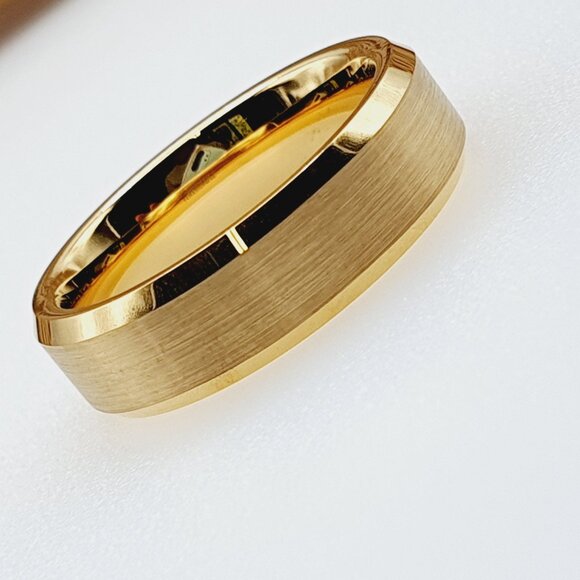 Men's Gold Wedding Ring, Brushed and Polished Ring, GALTUN747 - Picture 7 of 10